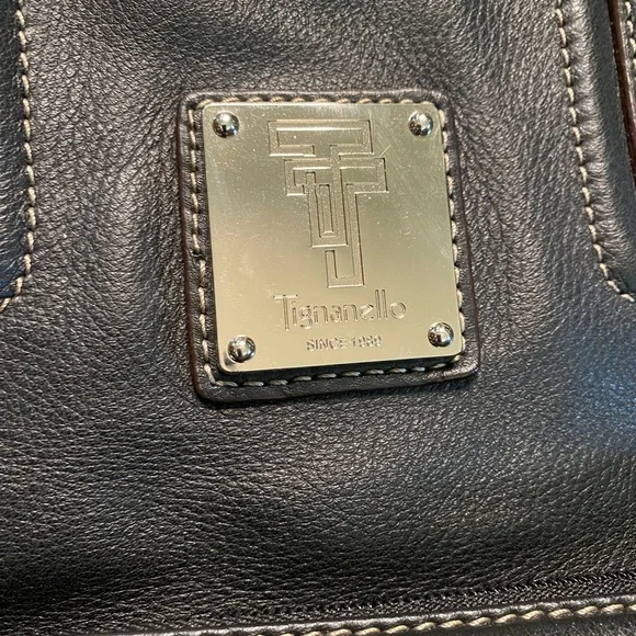 Tignanello black leather tote - Picture 7 of 9